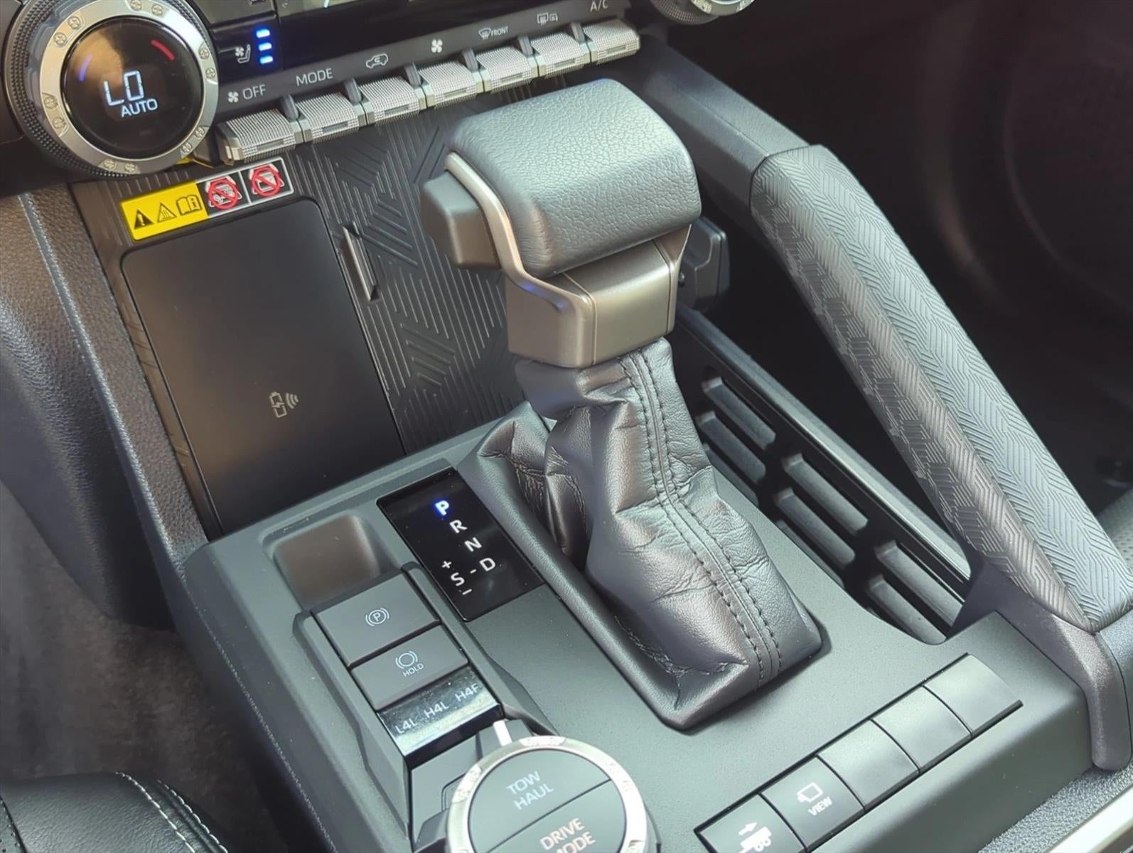 2026 Toyota 4Runner Hybrid Limited 4WD (Natl)