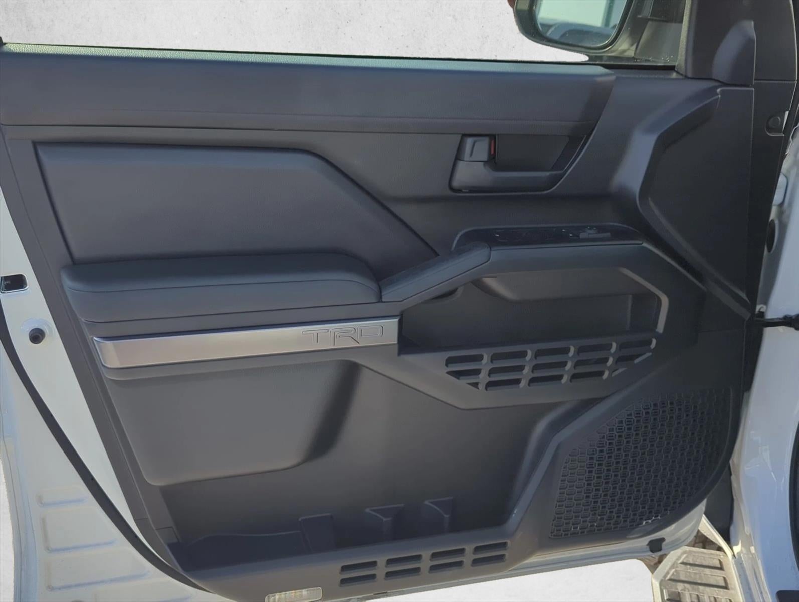 2025 Toyota 4Runner Hybrid TRD Off Road 4WD (Natl)