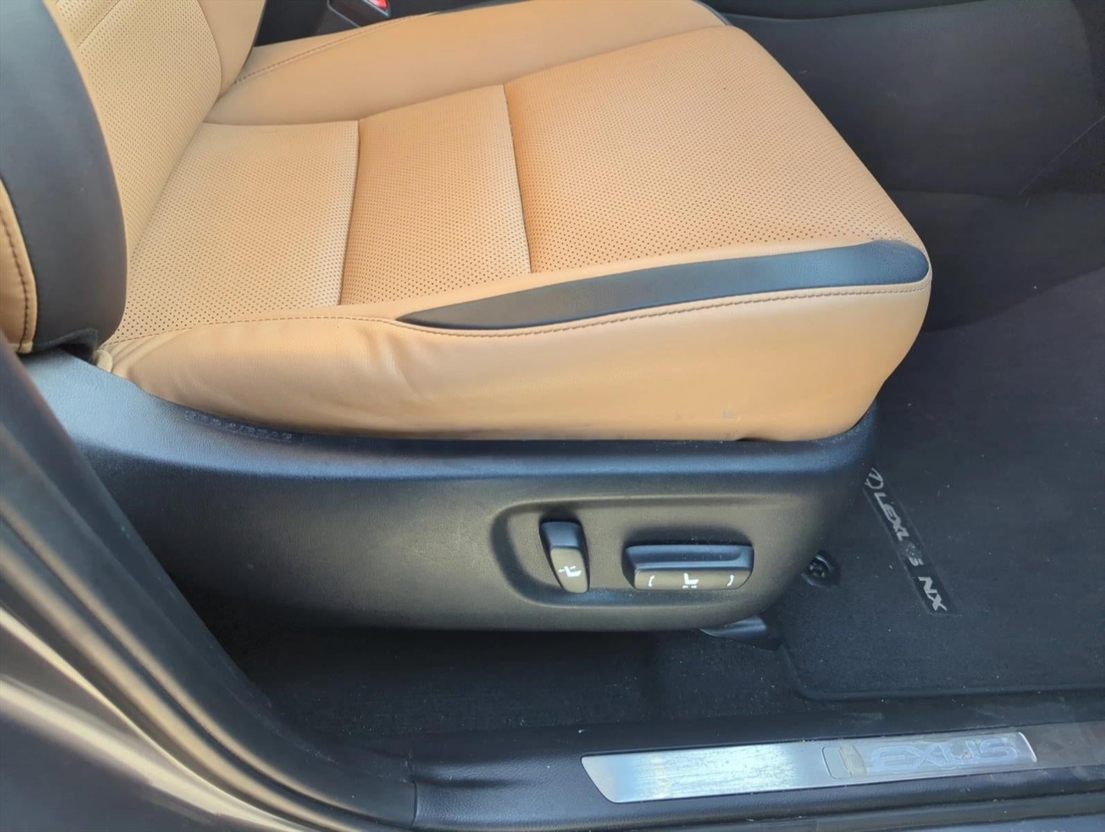 2015 Lexus NX Turbo FWD 4dr