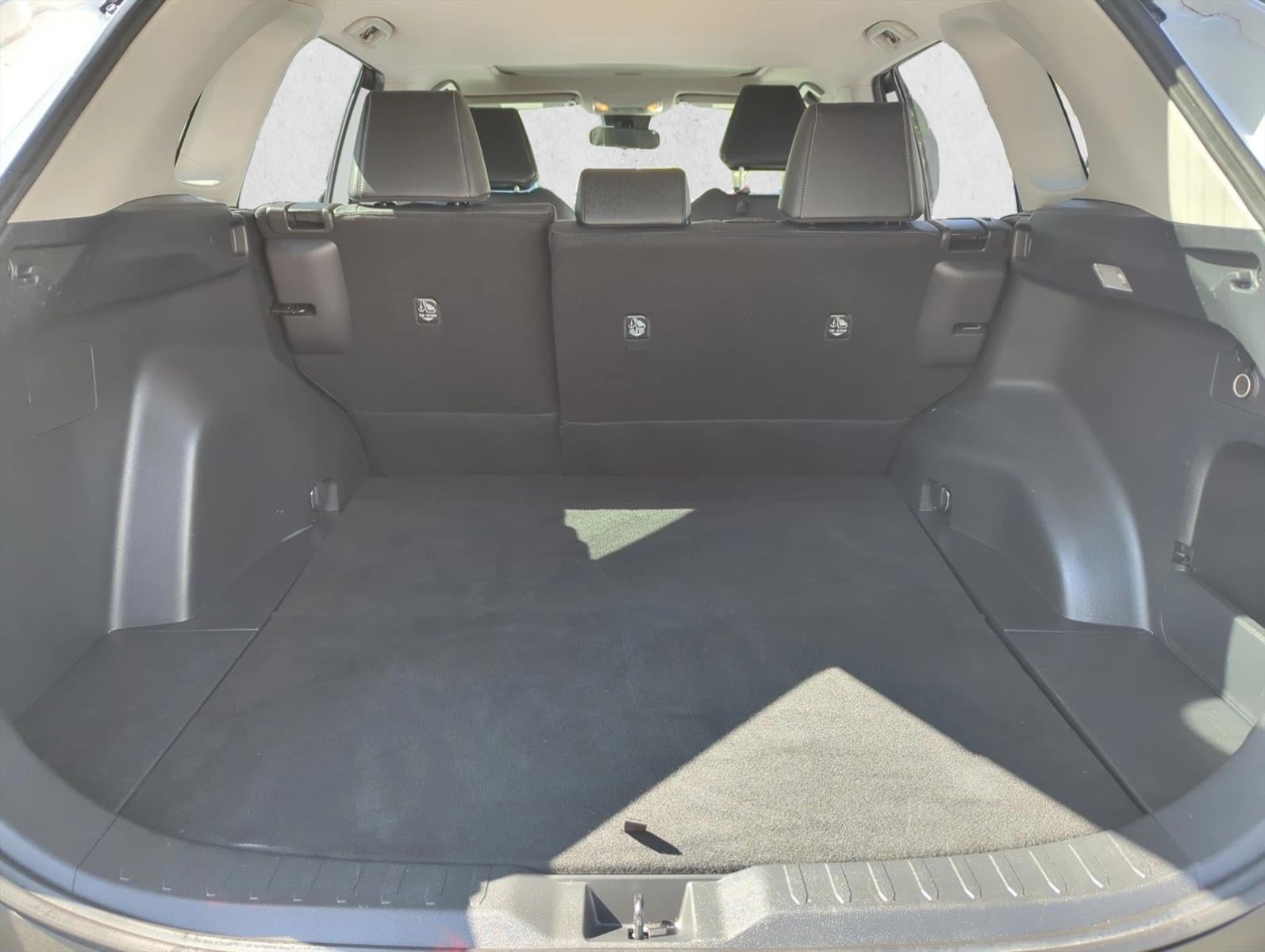 2019 Toyota RAV4 XLE Premium FWD (Natl)