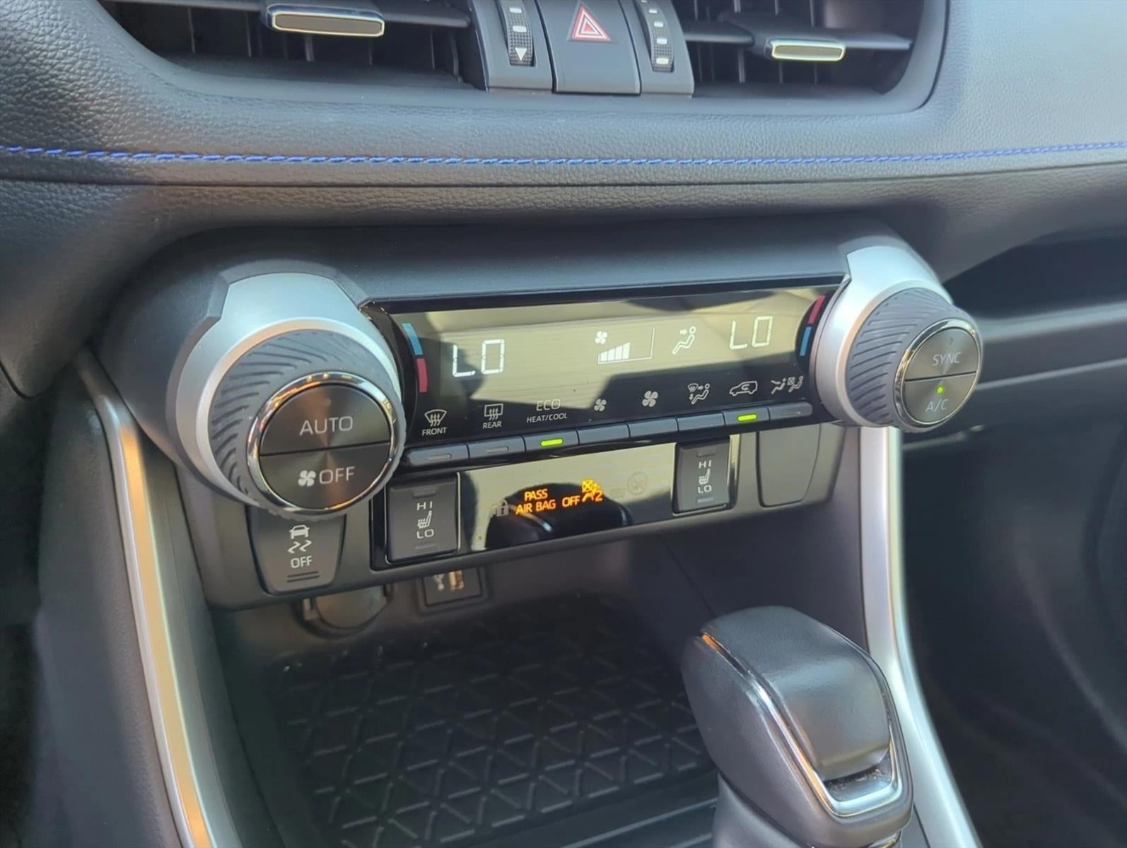 2023 Toyota RAV4 Hybrid XSE AWD (Natl)