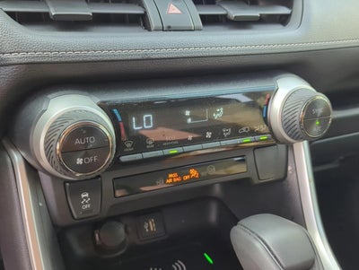 2025 Toyota RAV4 Hybrid XLE AWD (Natl)