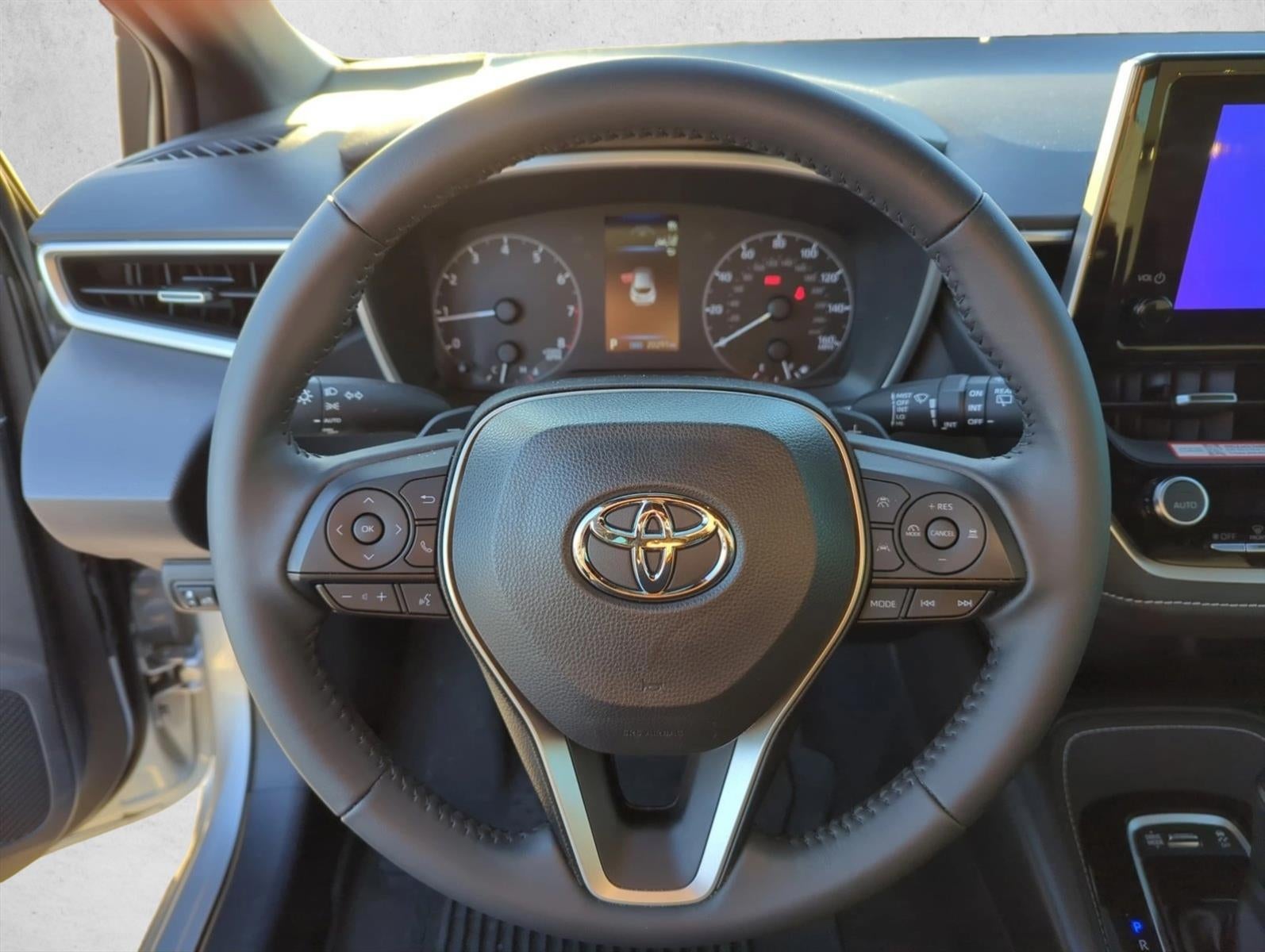 2025 Toyota Corolla Hatchback SE CVT (Natl)