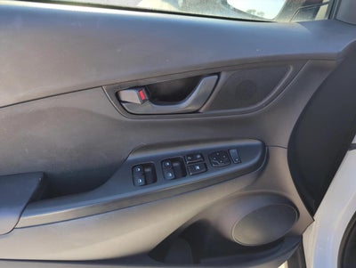 2021 Hyundai KONA SEL Auto FWD