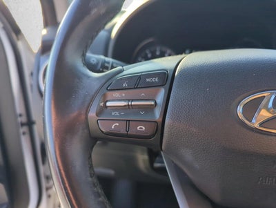 2021 Hyundai KONA SEL Auto FWD