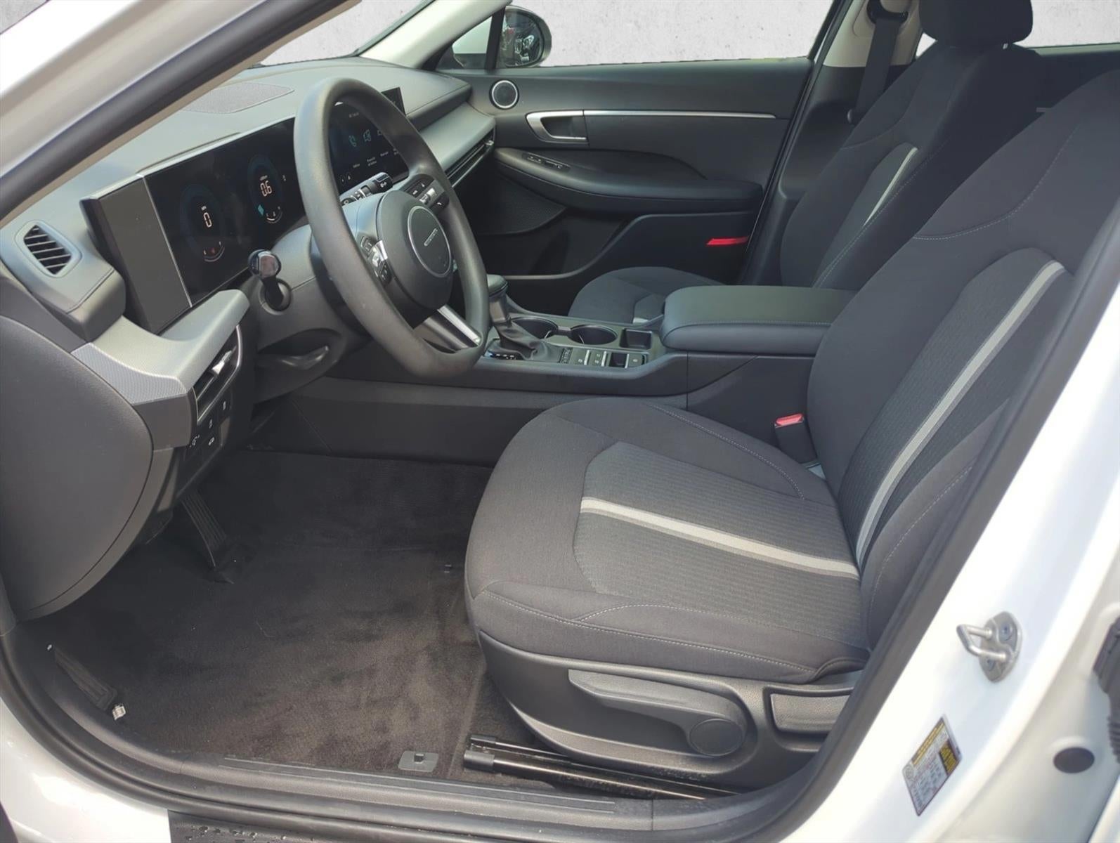2025 Hyundai SONATA SE FWD