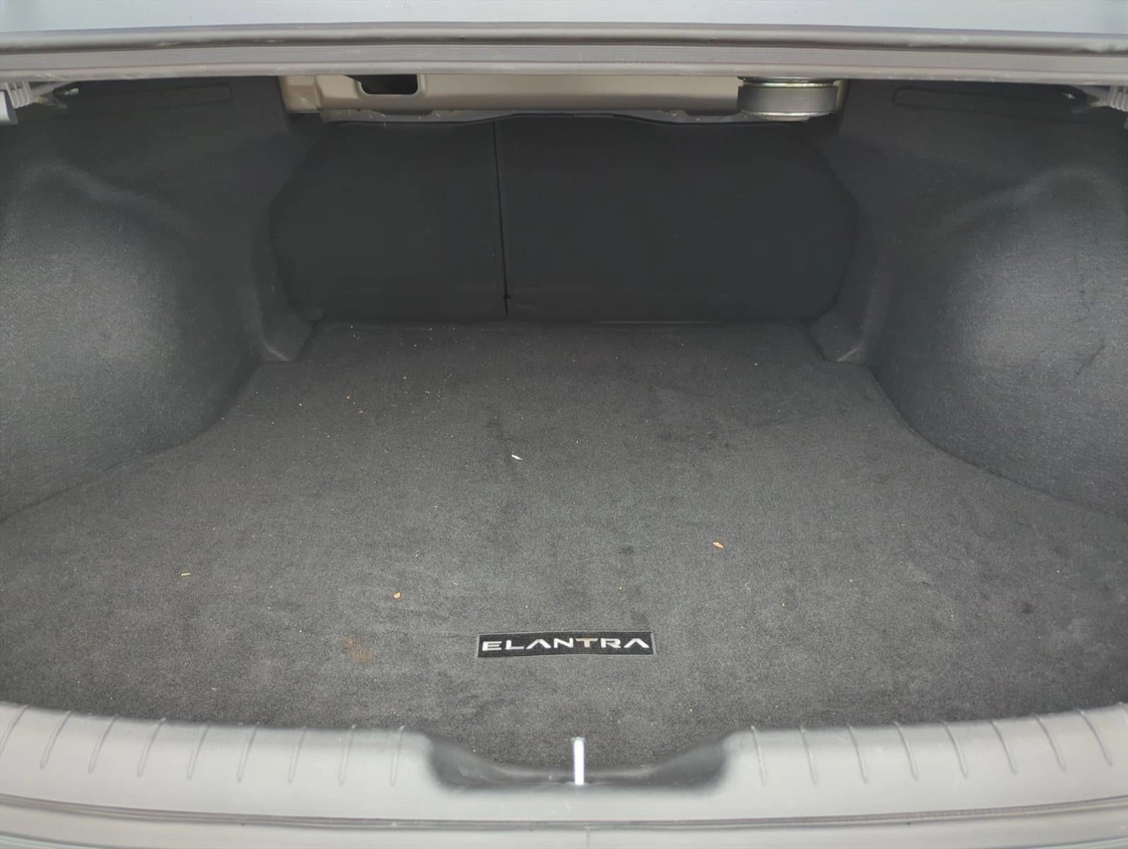 2023 Hyundai ELANTRA Hybrid Limited DCT