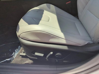 2024 Hyundai ELANTRA Limited IVT