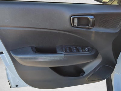 2023 Hyundai VENUE Limited IVT