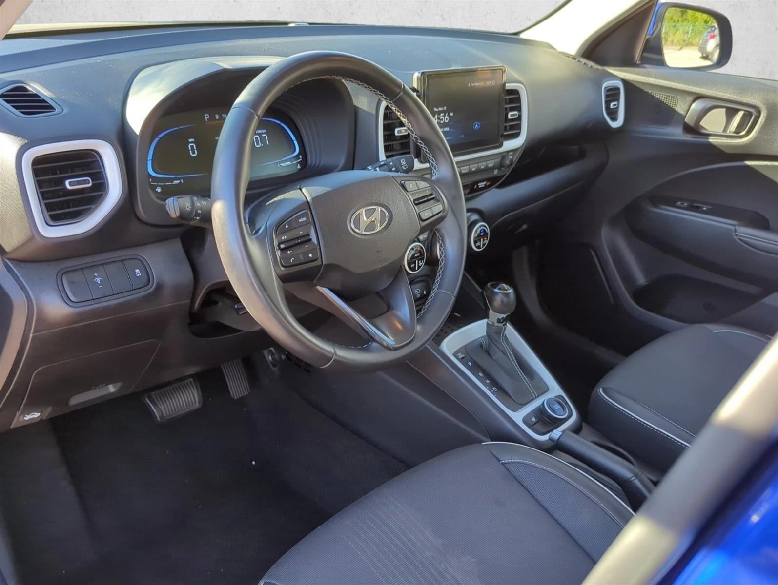 2024 Hyundai VENUE Limited IVT