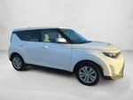 2025 Kia Soul LX FWD