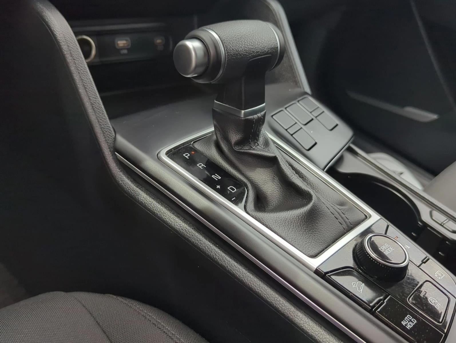 2025 Kia Sportage LX FWD