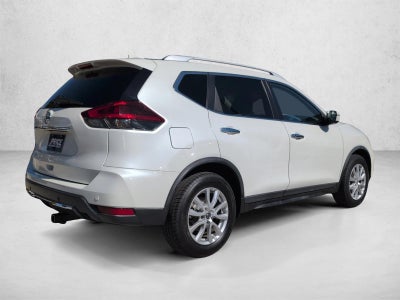 2020 Nissan Rogue FWD SV