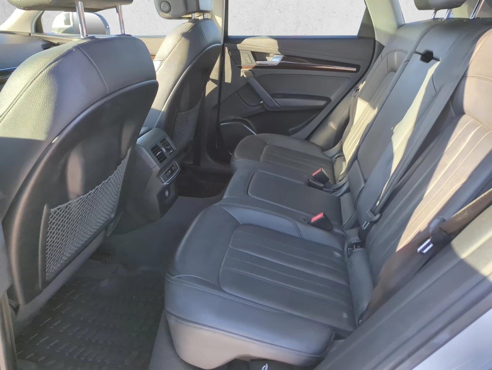 2020 Audi Q5 Premium 45 TFSI quattro