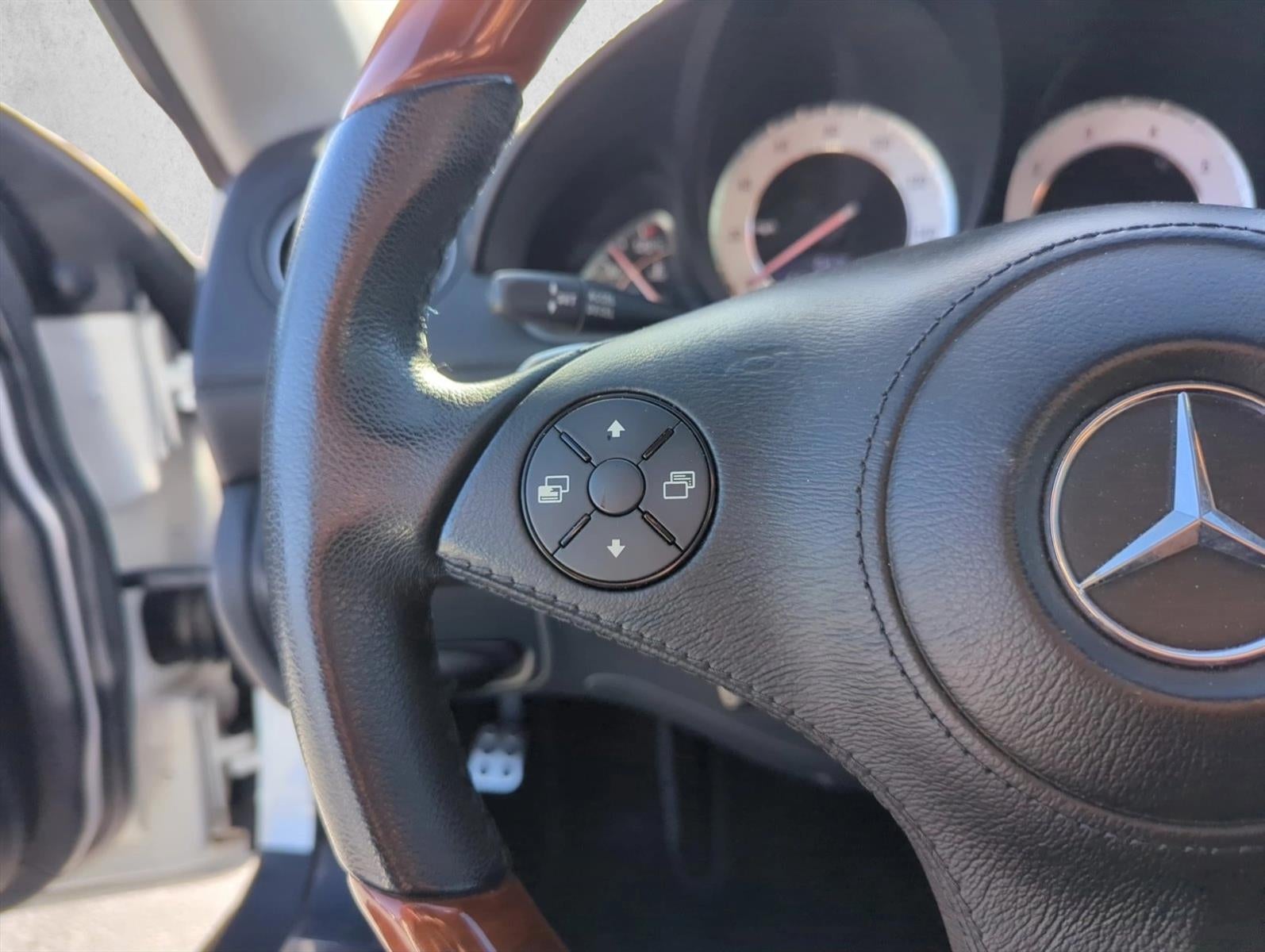 2009 Mercedes-Benz SL-Class SL 550