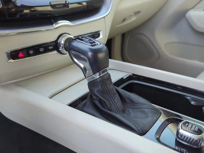 2020 Volvo XC60 T5 FWD Momentum