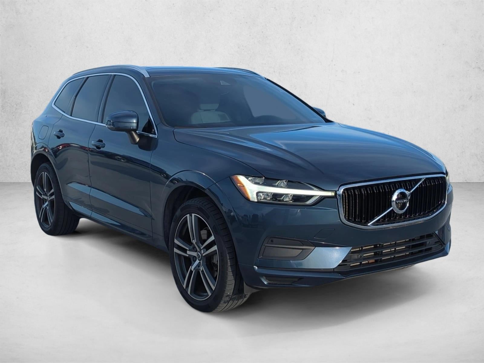 2020 Volvo XC60 T5 FWD Momentum