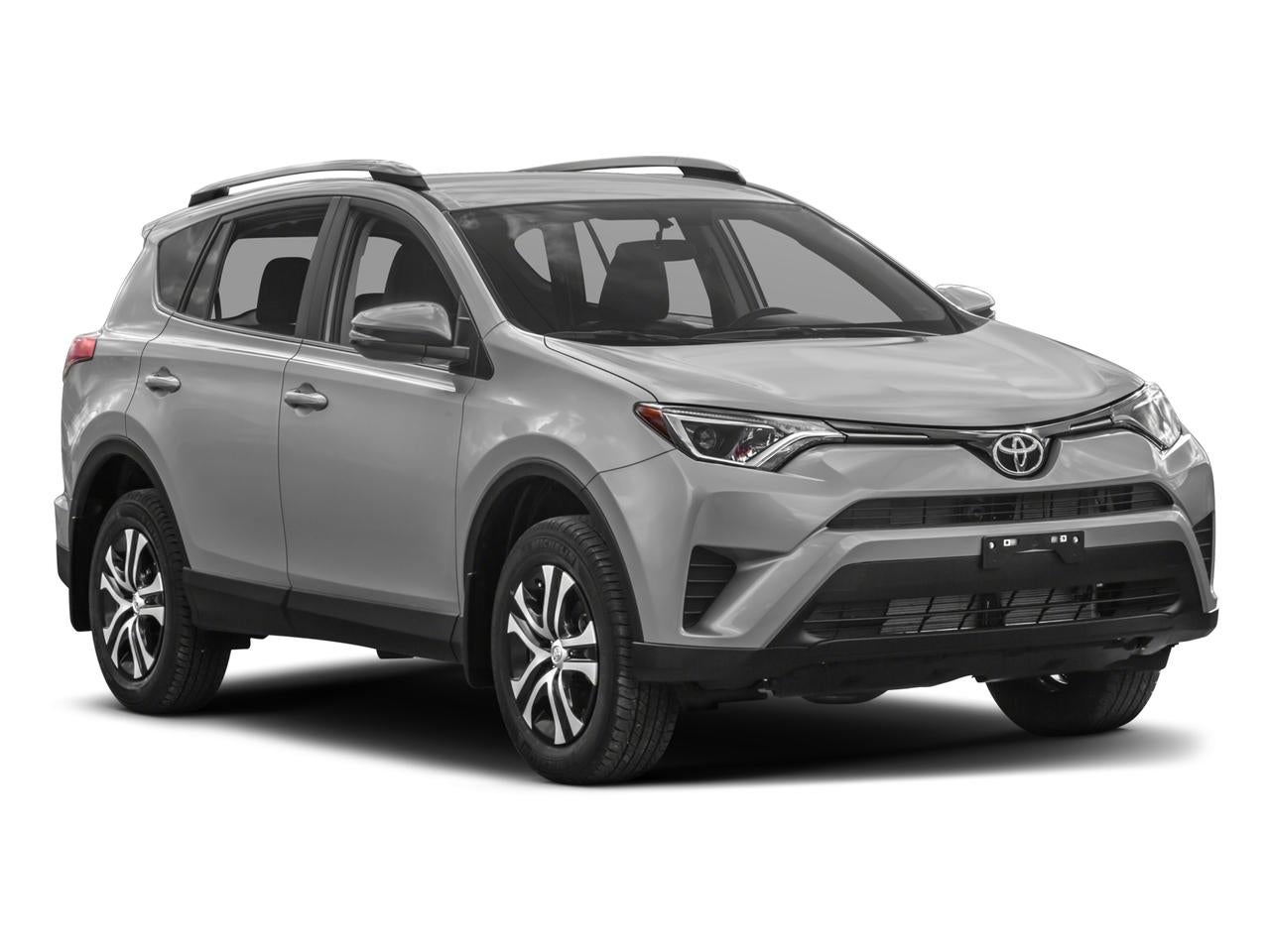 2017 Toyota RAV4 LE FWD (GS)