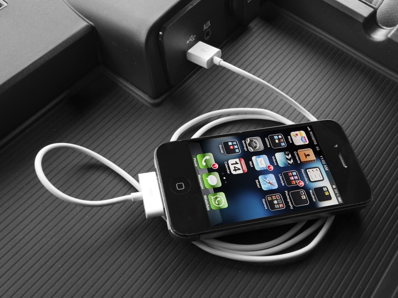 2017 RAM 3500 SLT 4x4 Crew Cab 6'4" Box