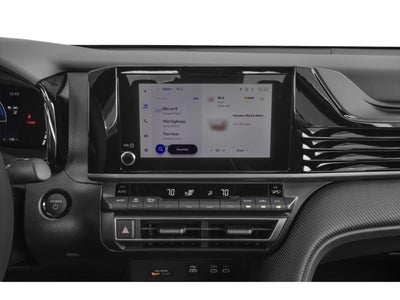 2025 Toyota Camry SE (Natl)