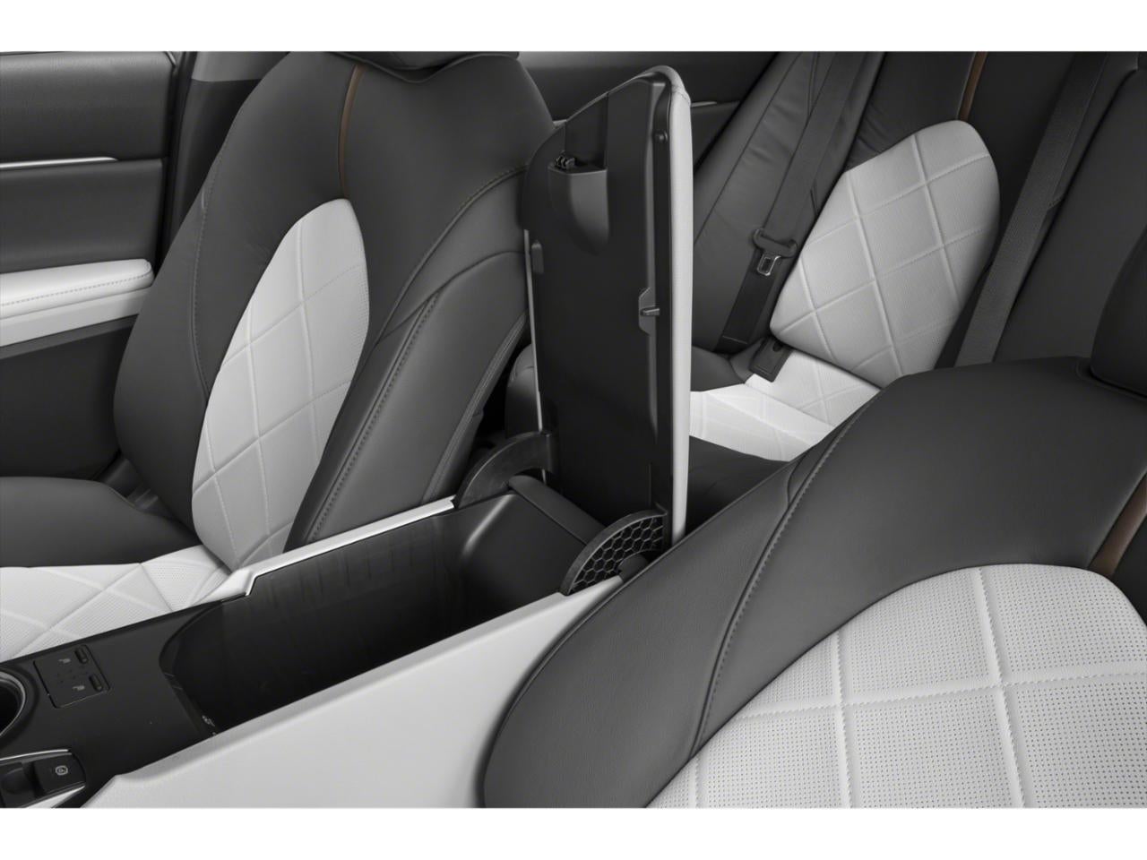 2020 Toyota Camry XLE Auto (SE)