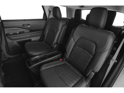 2022 Nissan Pathfinder Platinum 2WD