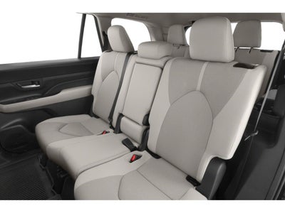 2025 Toyota Grand Highlander LE FWD (Natl)