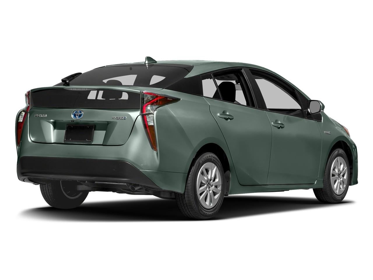 2017 Toyota Prius Three (GS)