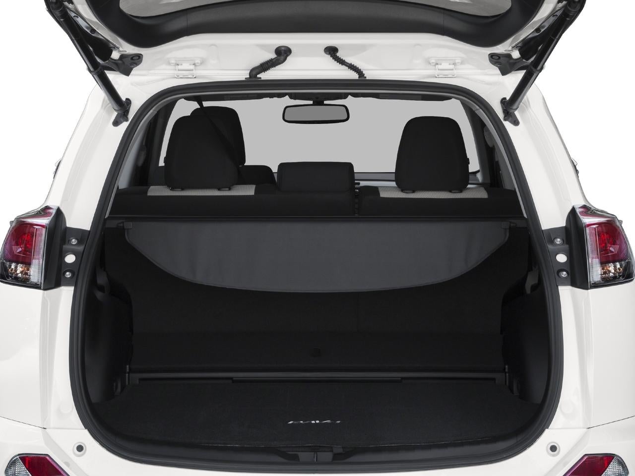 2018 Toyota RAV4 Hybrid LE AWD (Natl)