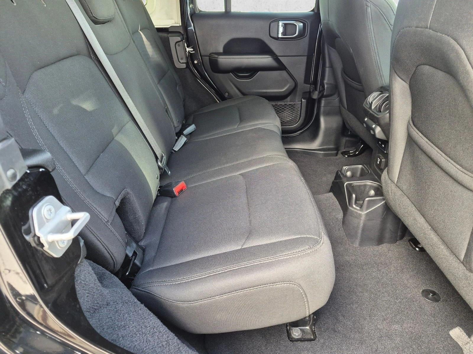 2018 Jeep Wrangler Unlimited Sahara 4x4