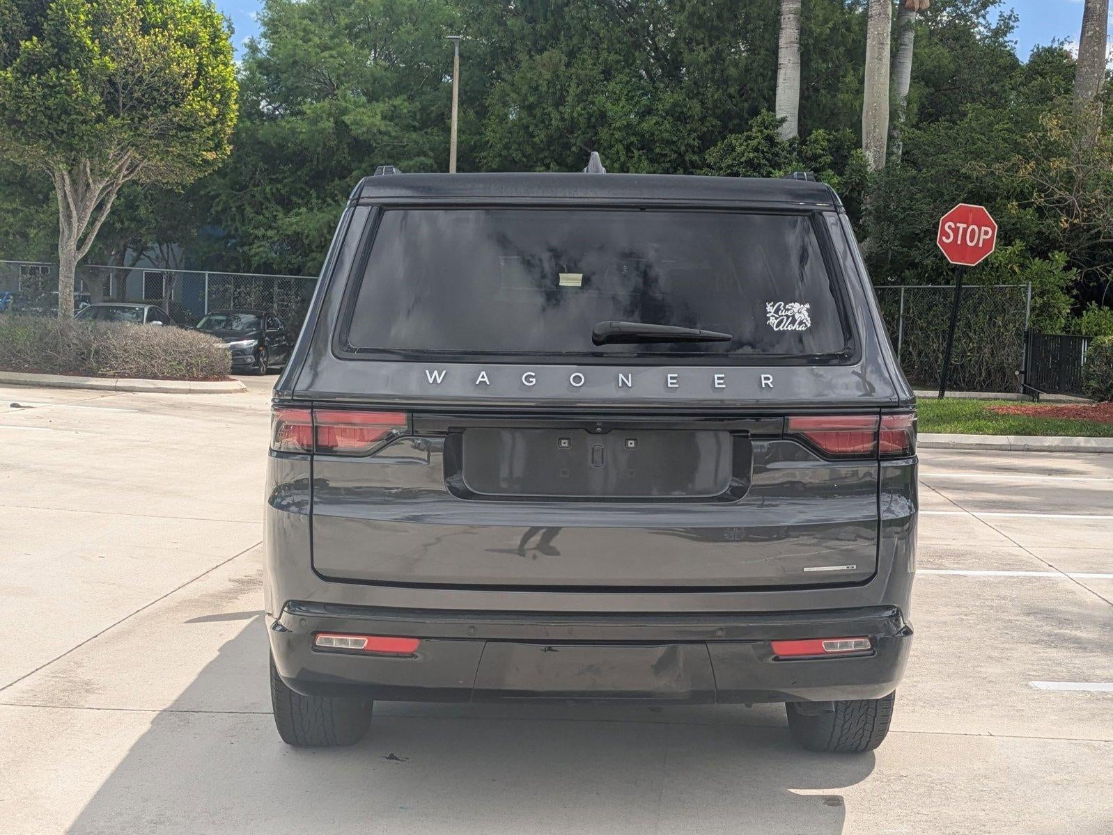 2022 Jeep Wagoneer Series II 4x2