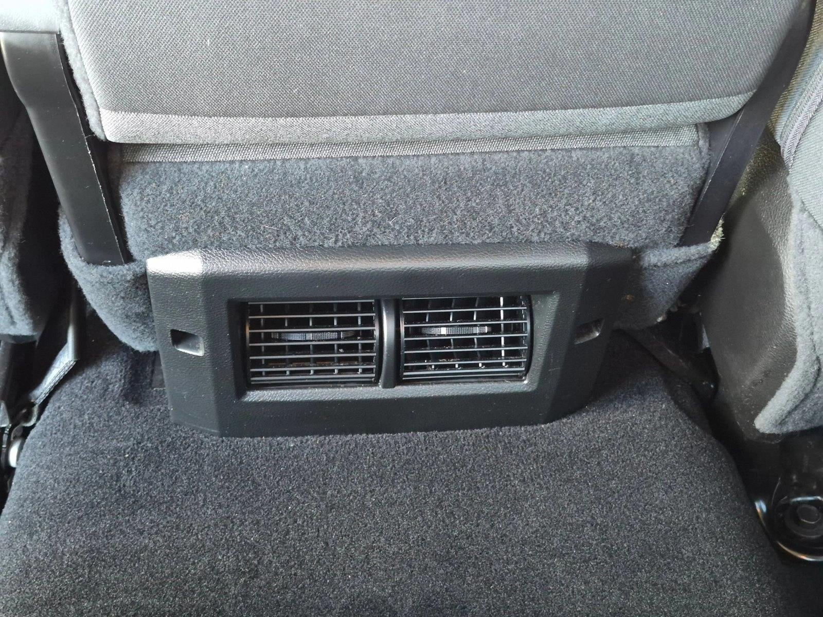2021 RAM 1500 Classic Tradesman 4x2 Crew Cab 5'7" Box