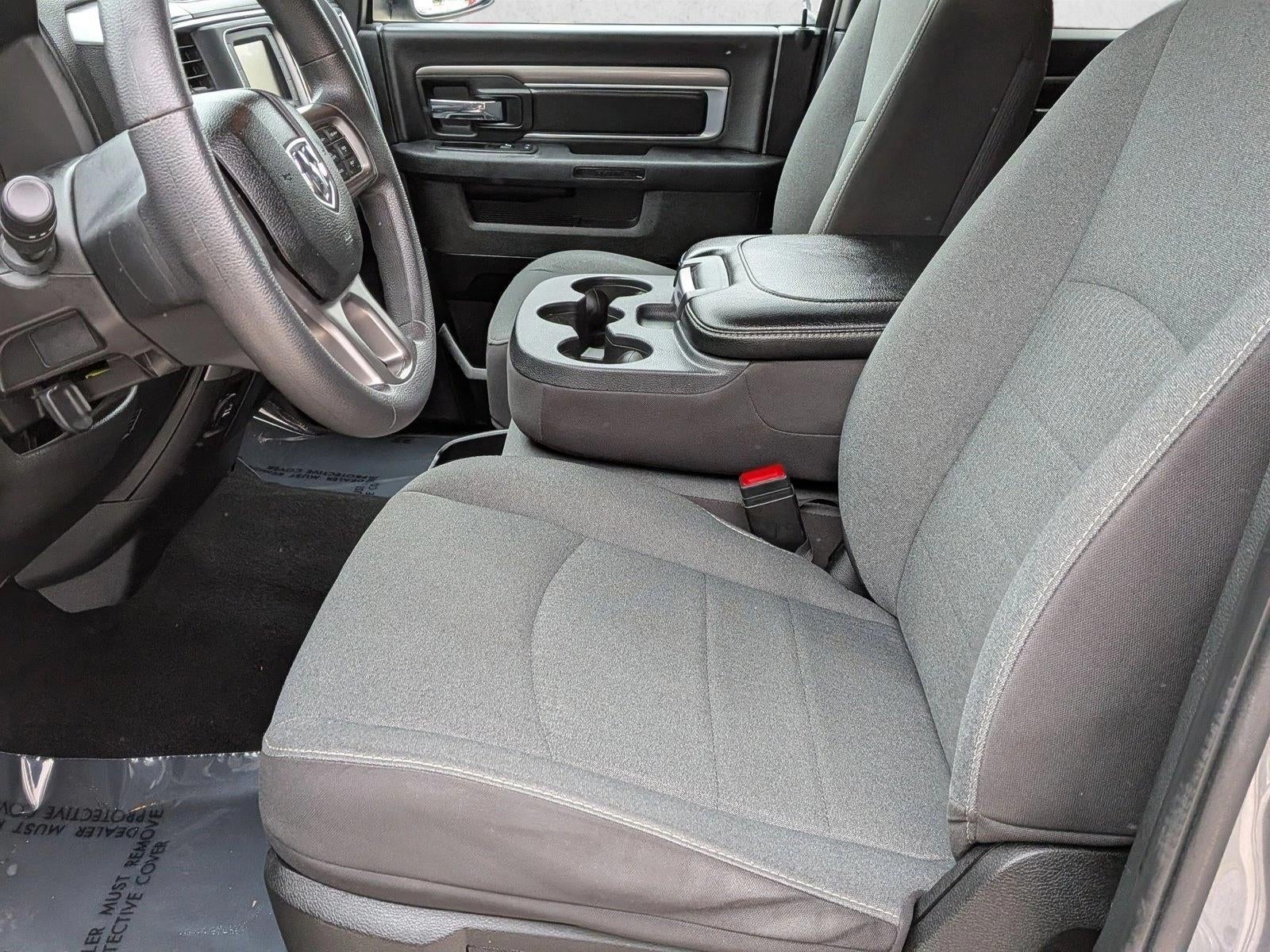 2024 RAM 1500 Classic Warlock 4x4 Crew Cab 5'7" Box