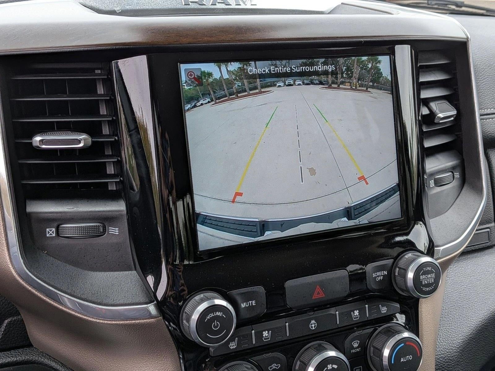 2022 RAM 1500 Laramie 4x4 Crew Cab 5'7" Box