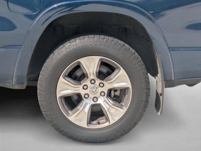 2022 RAM 1500 Laramie 4x4 Crew Cab 5'7" Box