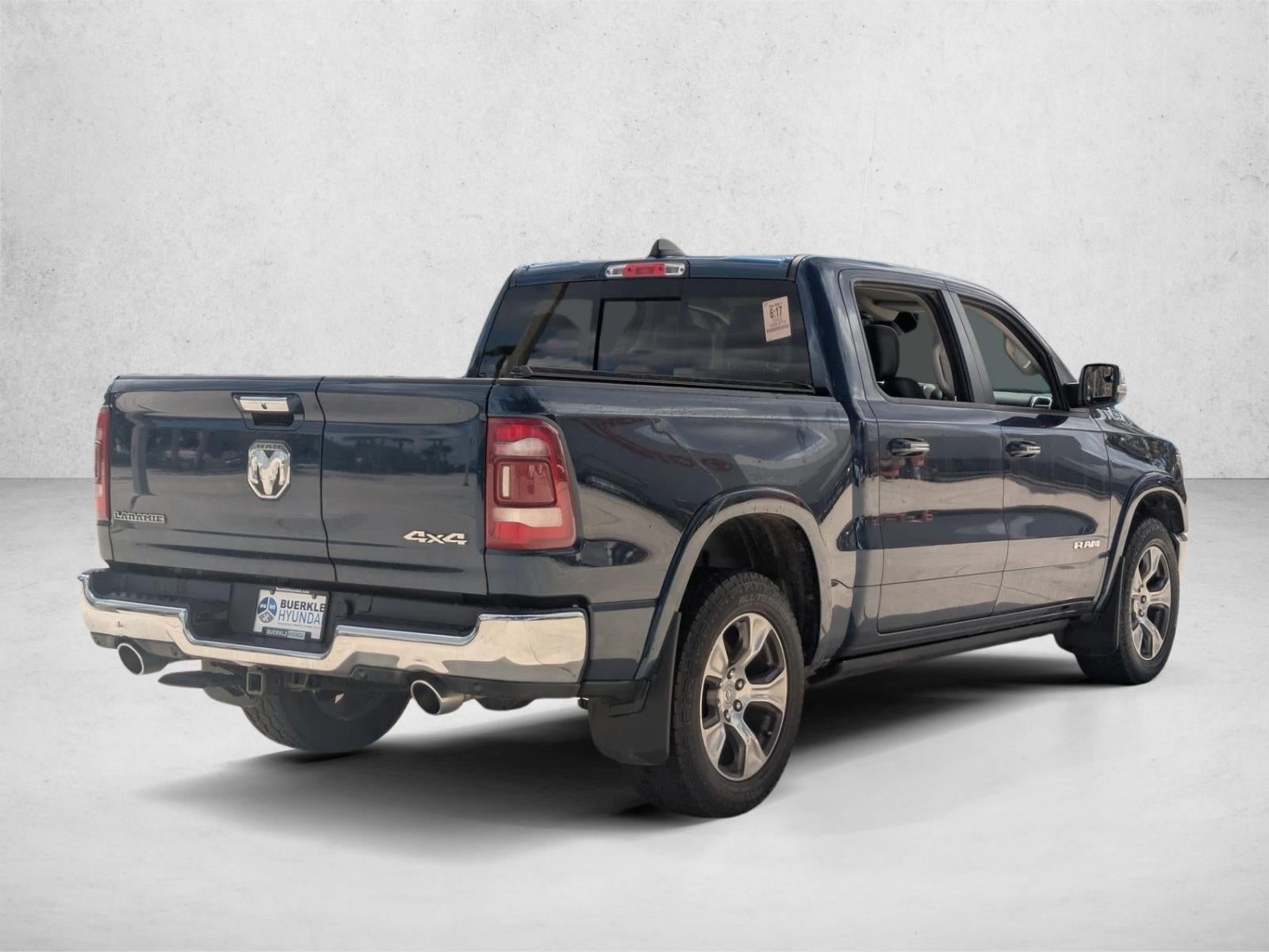 2022 RAM 1500 Laramie 4x4 Crew Cab 5'7" Box