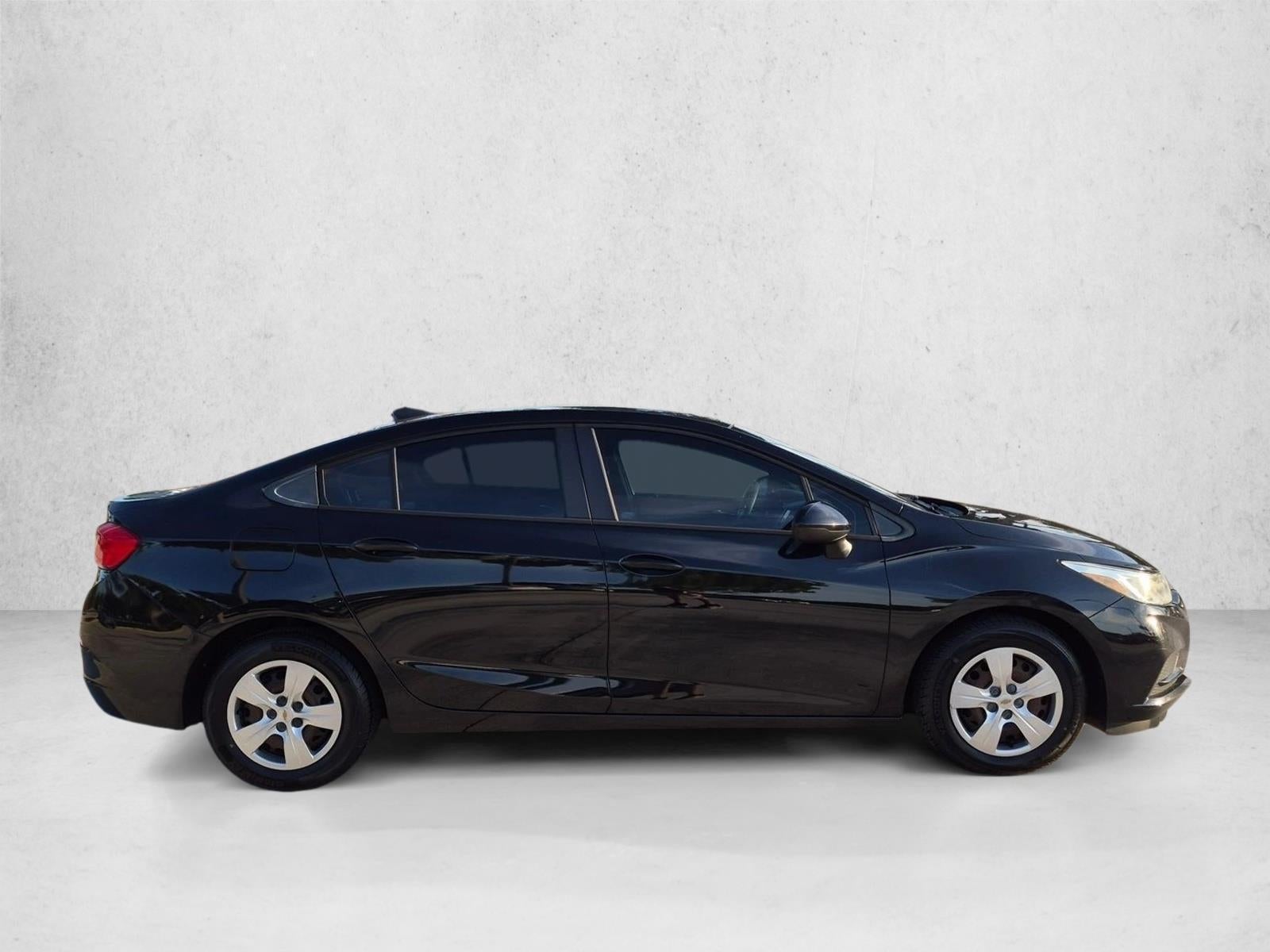 2018 Chevrolet Cruze Sedan LS (Automatic)