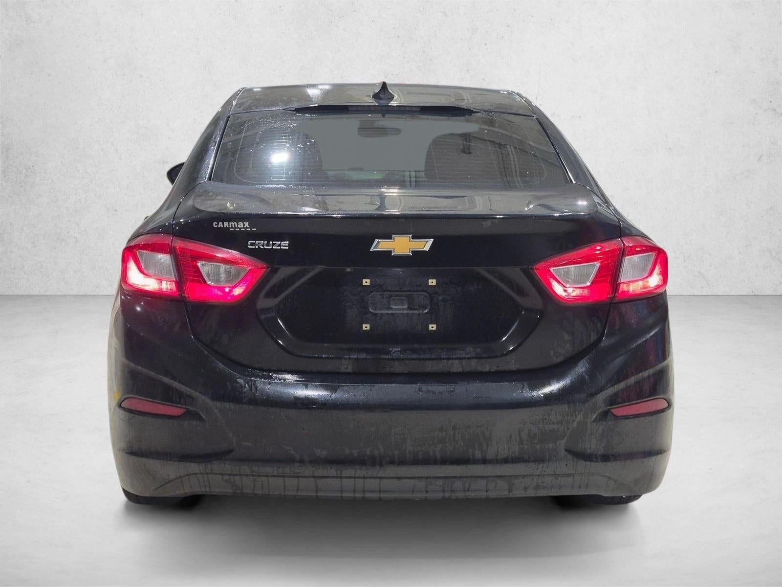 2018 Chevrolet Cruze Sedan LS (Automatic)