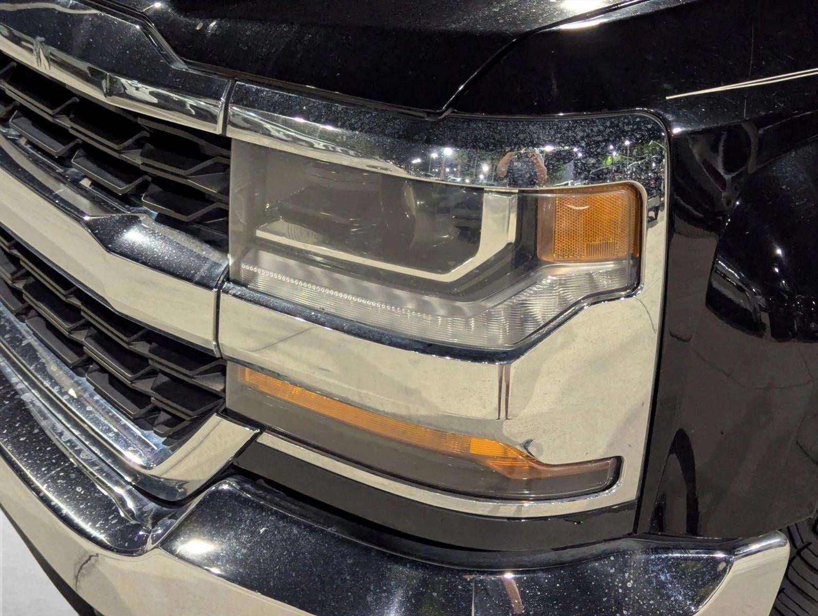 2018 Chevrolet Silverado 1500 Double Cab Standard Box 4-Wheel Drive LT