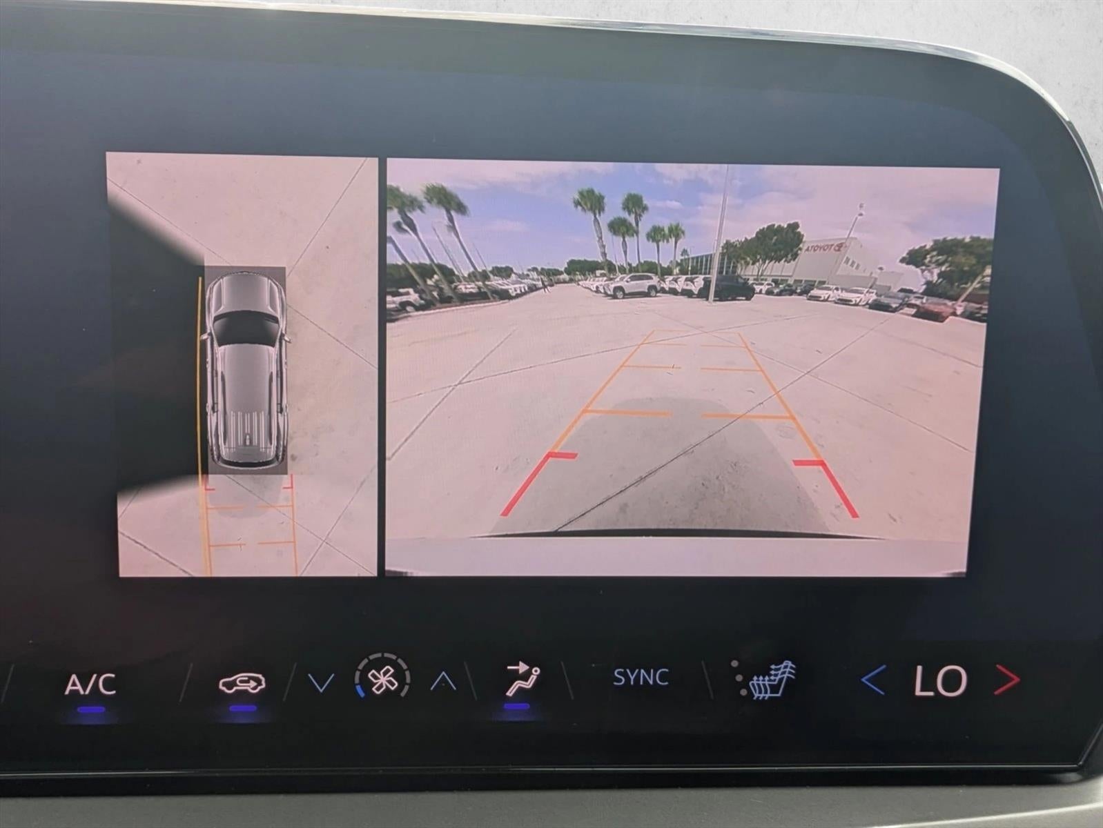 2024 Chevrolet Traverse LS w/1LS