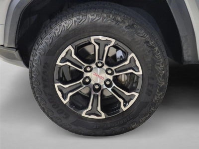 2024 GMC Canyon Crew Cab Short Box 4-Wheel Drive AT4