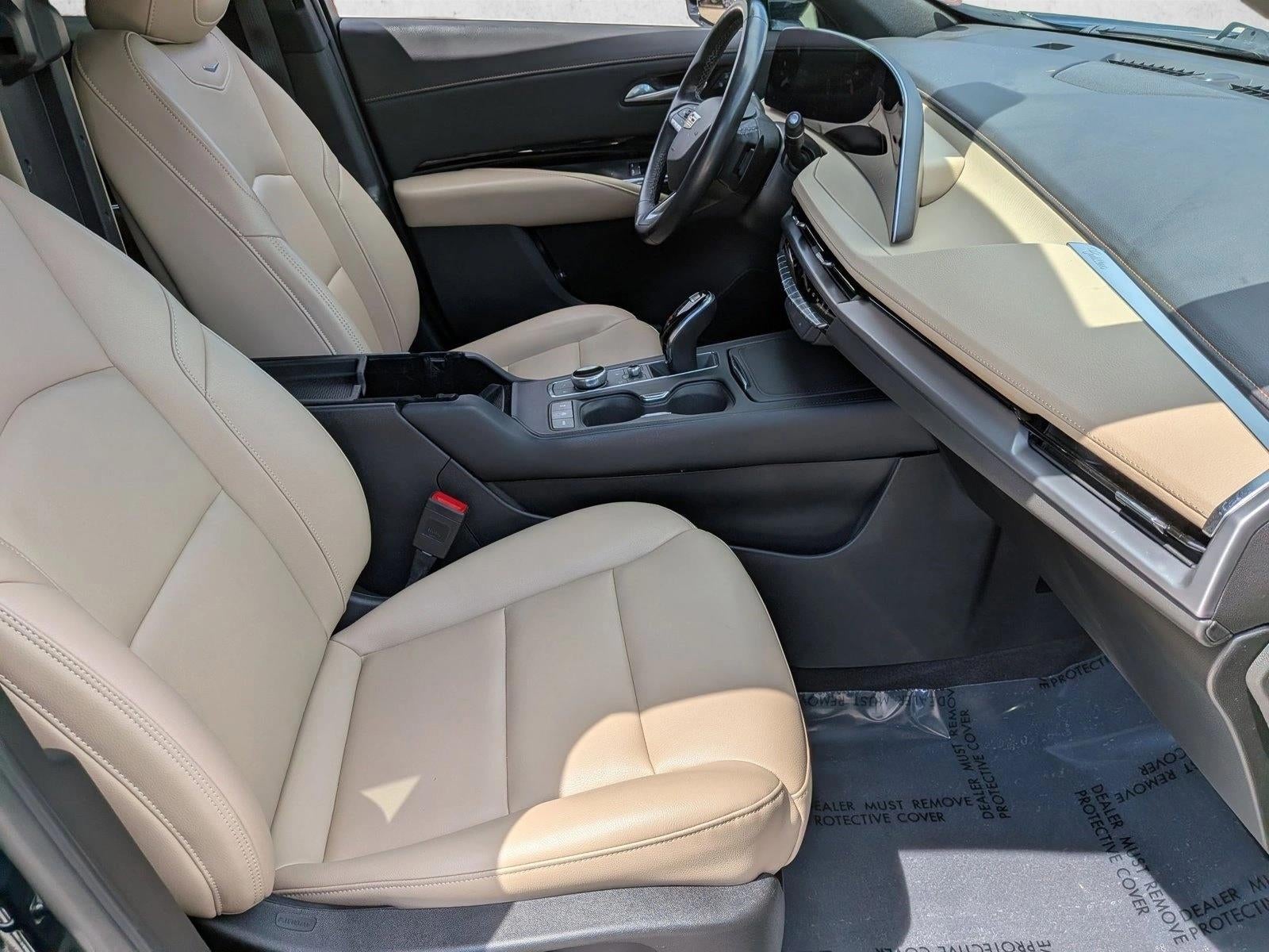 2024 Cadillac XT4 FWD 4dr Luxury