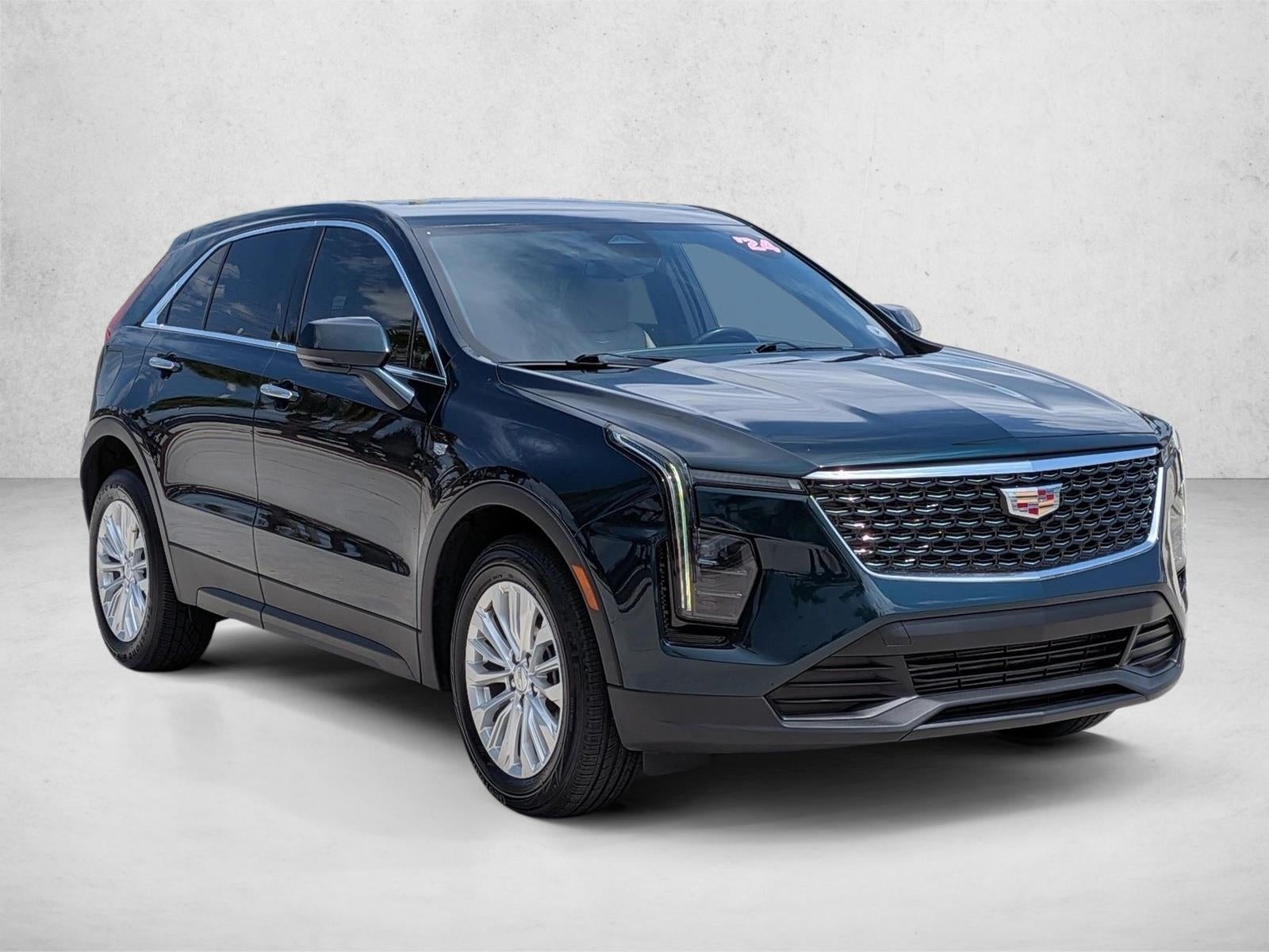 2024 Cadillac XT4 FWD 4dr Luxury