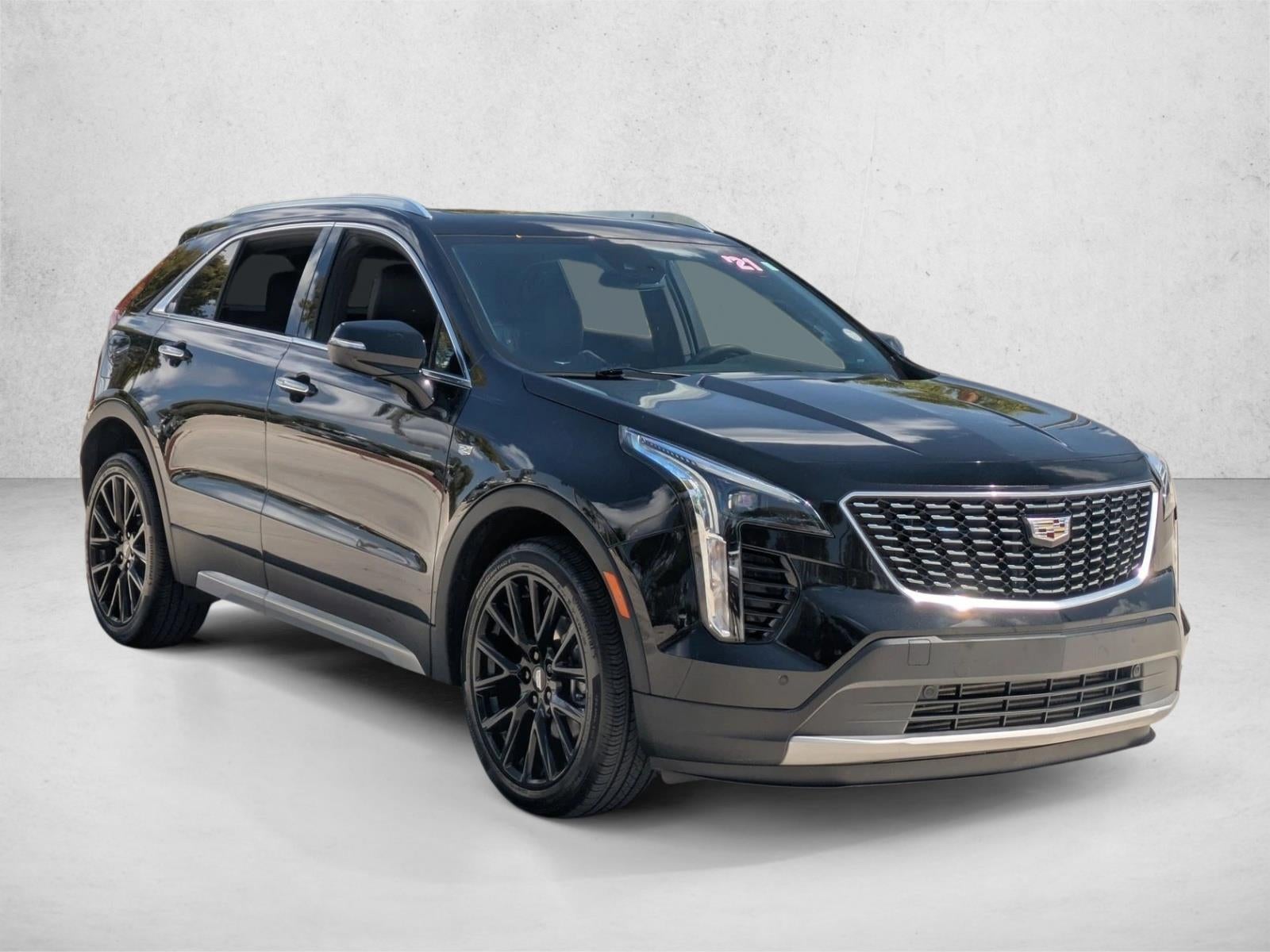 2021 Cadillac XT4 FWD 4dr Premium Luxury