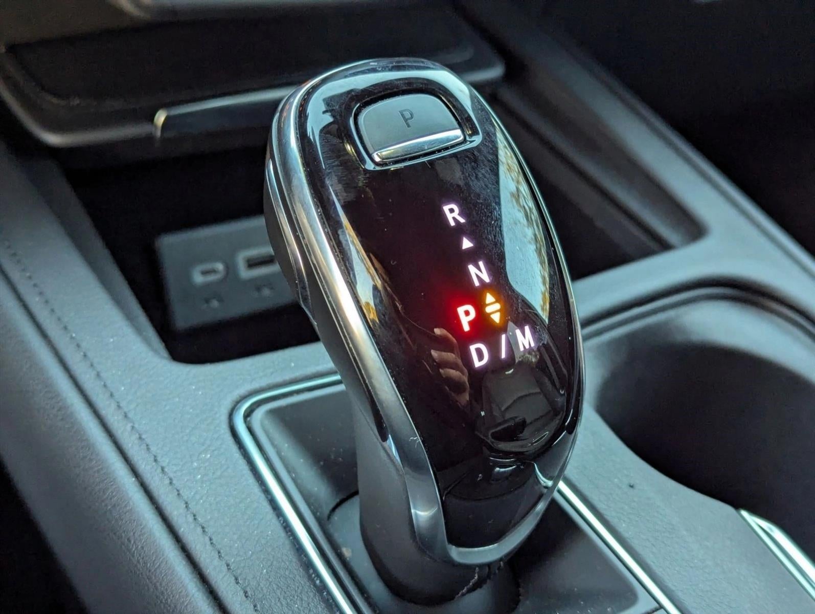 2024 Cadillac XT4 FWD 4dr Sport