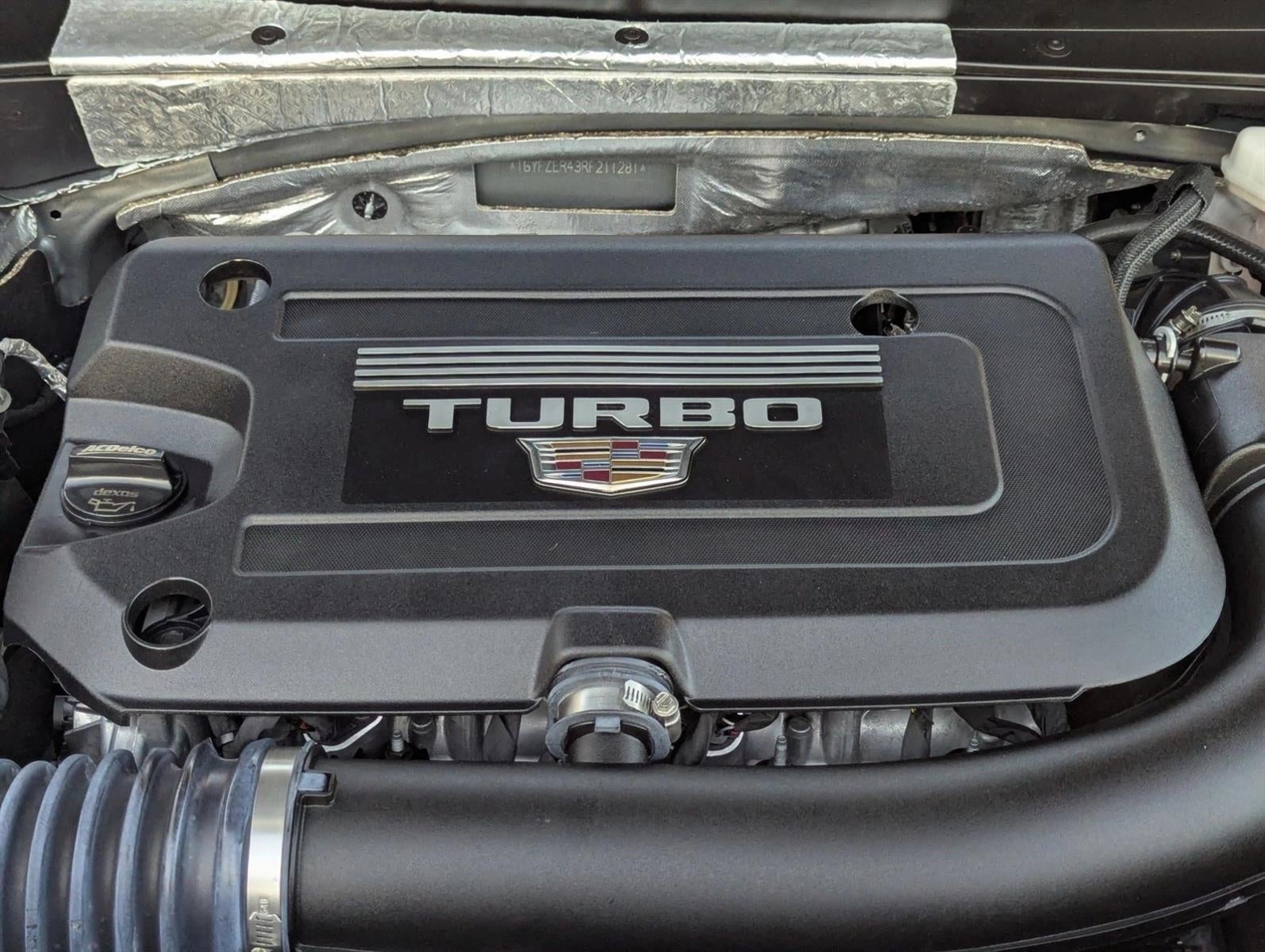 2024 Cadillac XT4 FWD 4dr Sport