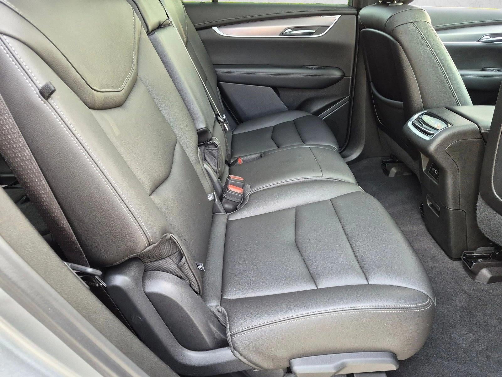 2025 Cadillac XT6 FWD 4dr Luxury