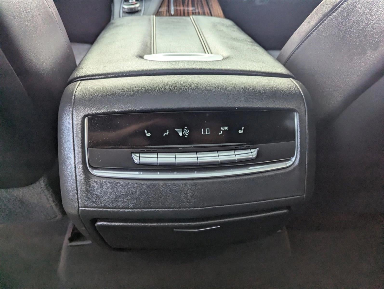 2021 Cadillac Escalade ESV 4WD Premium Luxury