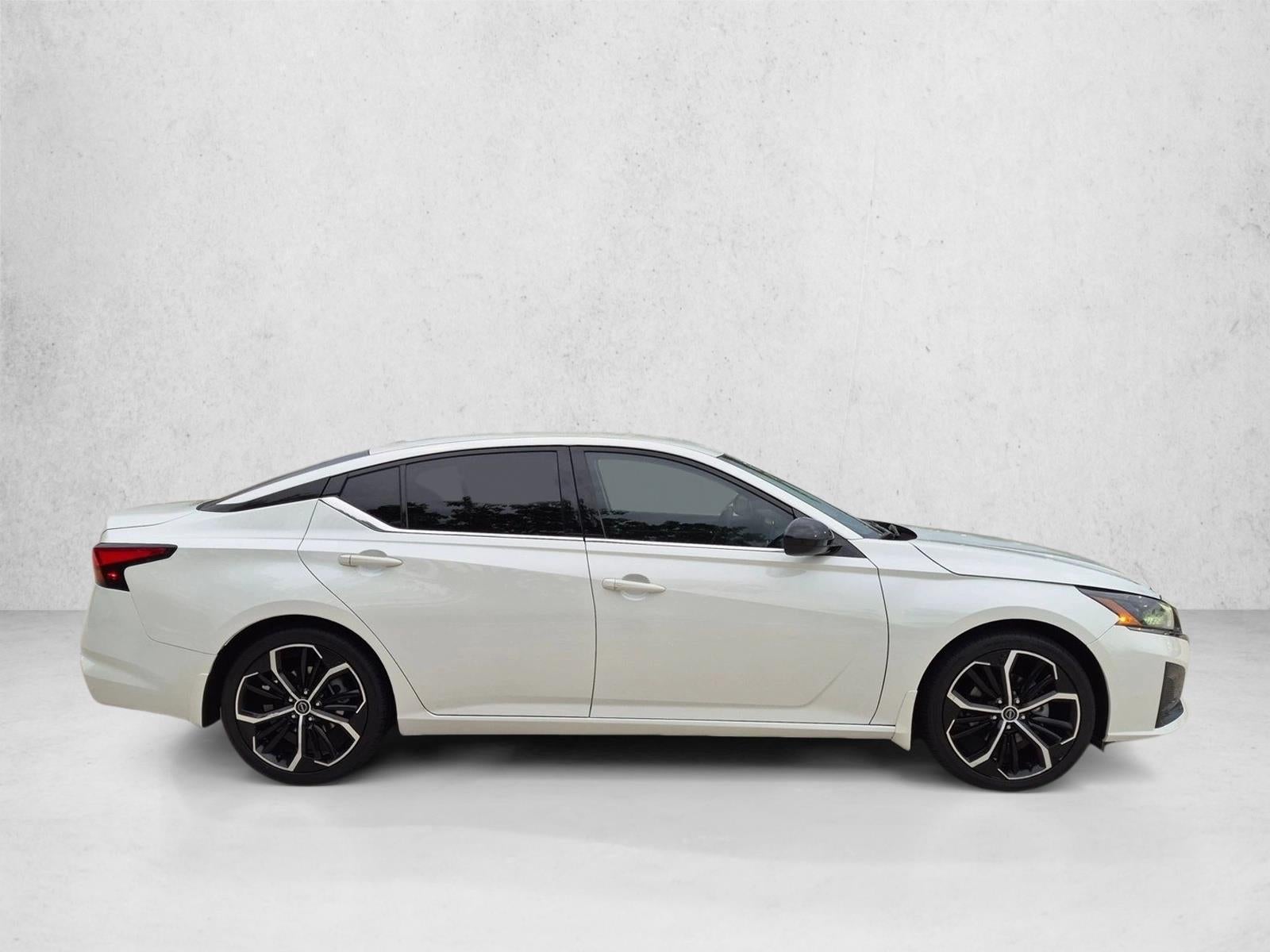 2024 Nissan Altima 2.5 SR Sedan
