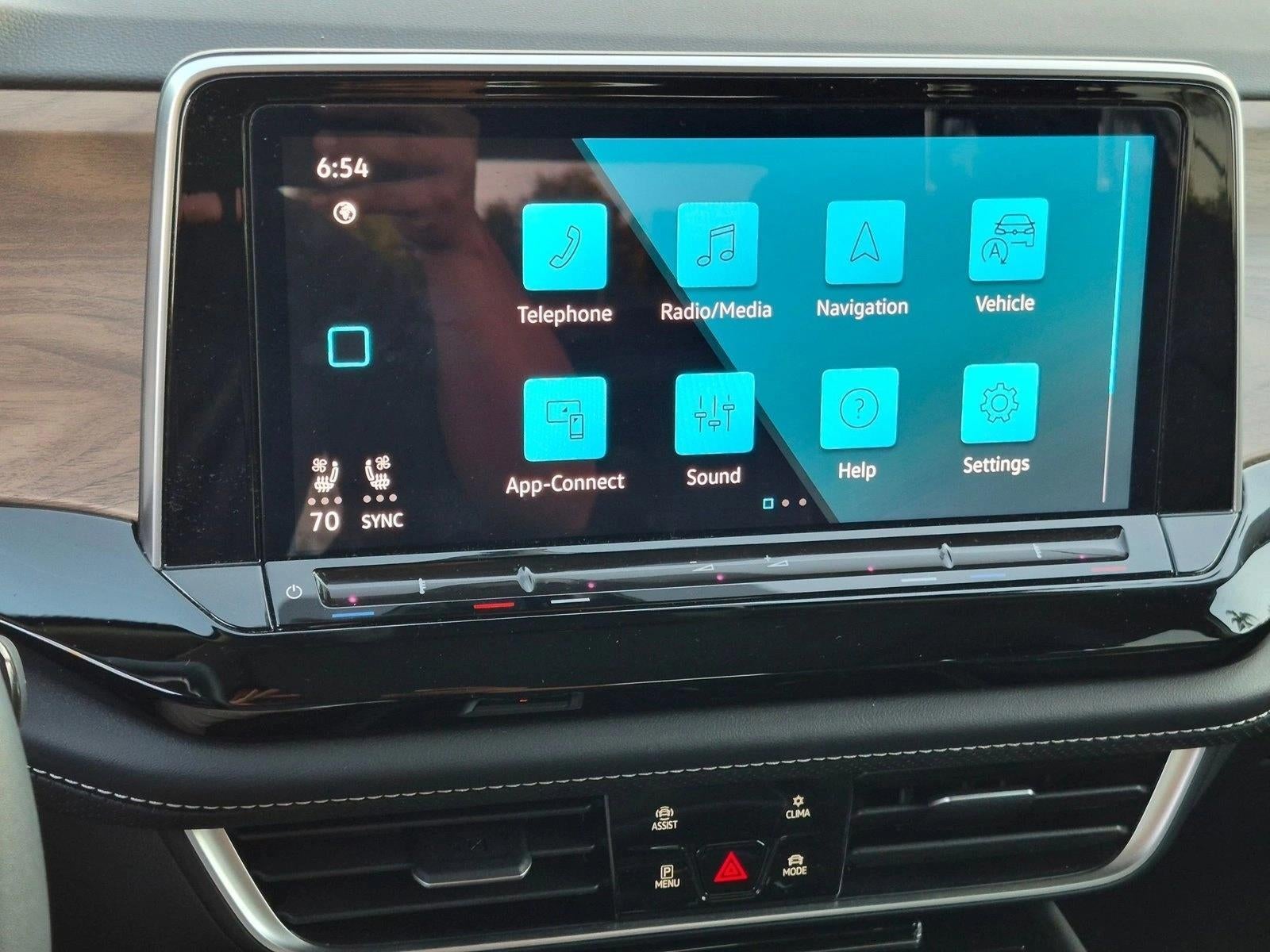 2024 Volkswagen Atlas 2.0T SE w/Technology FWD